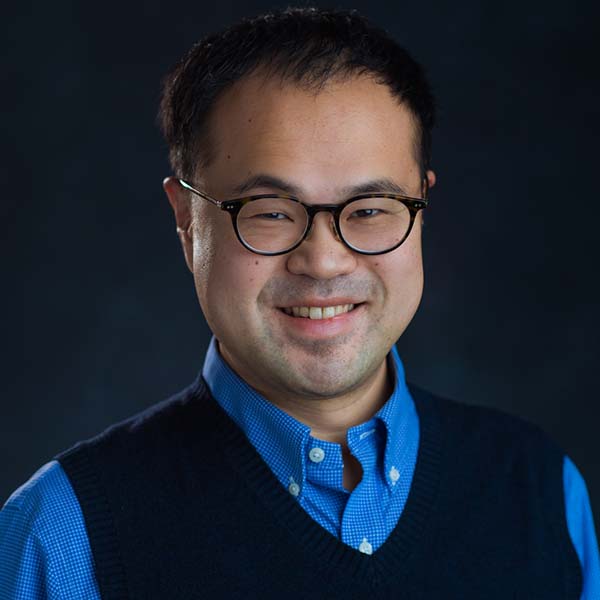 photo of Hyun-Sik Yang, MD