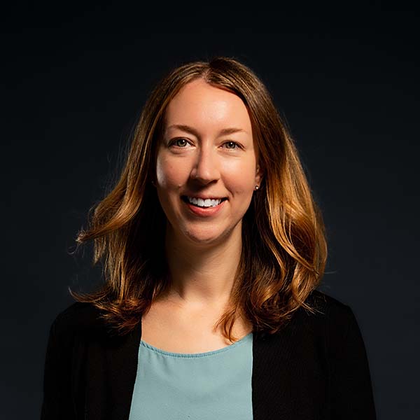 photo of Julia Loewenthal, MD